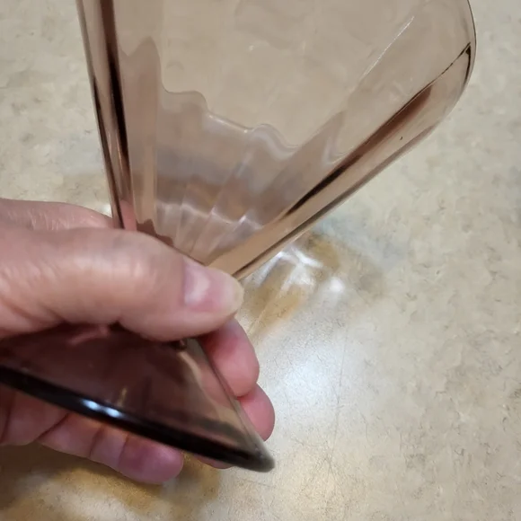 Faceted glass covered candy dish in striking plum color - Picture 9 of 11